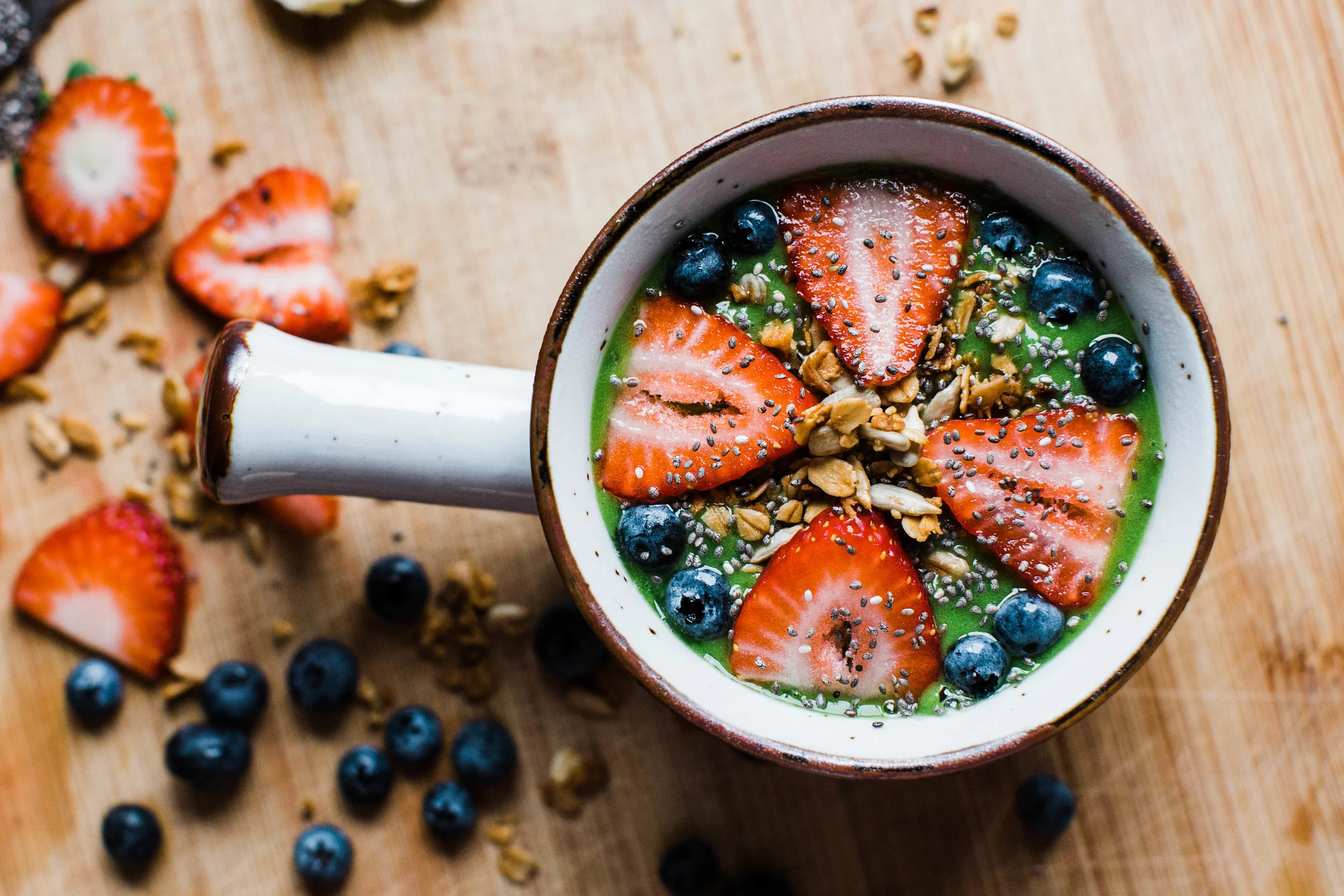 Berry Sunrise Smoothie Bowl