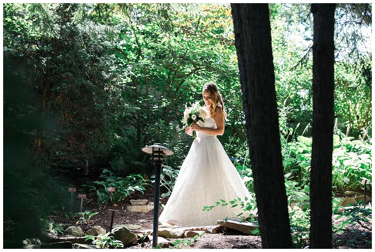 Cleveland-Botanical-Garden-Wedding_0187.jpg
