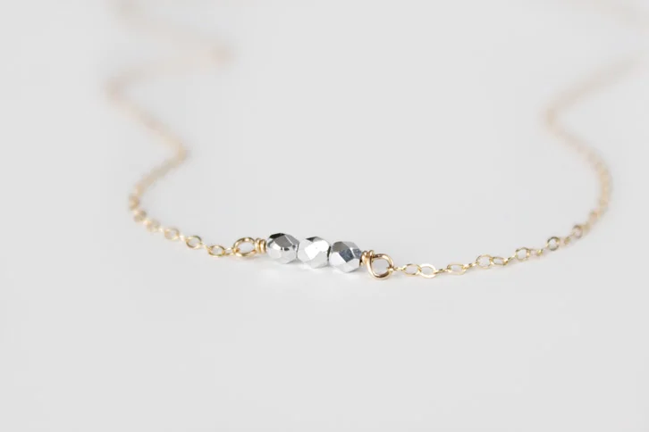 Junghwa Sweet Pea Necklace