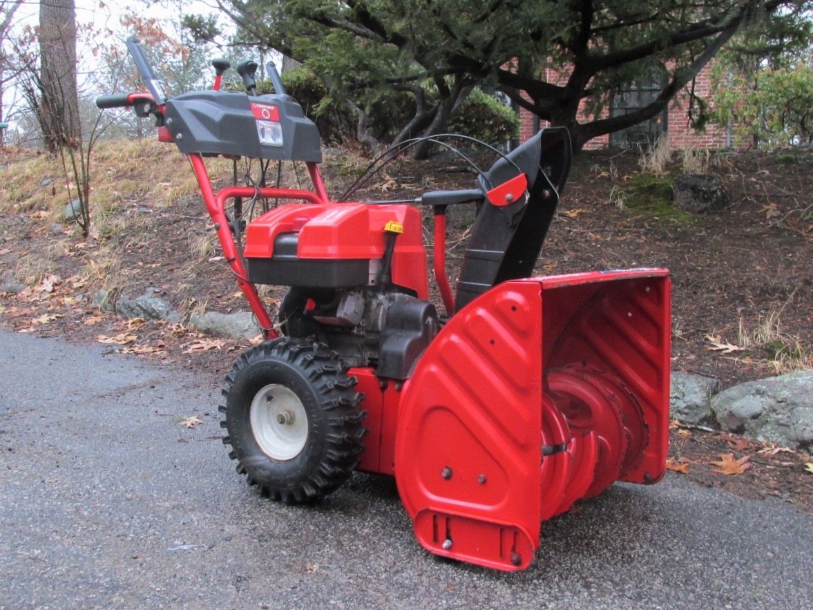 TROY-BILT STORM 8526