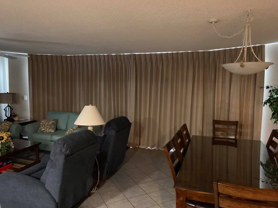 Kim's Condos