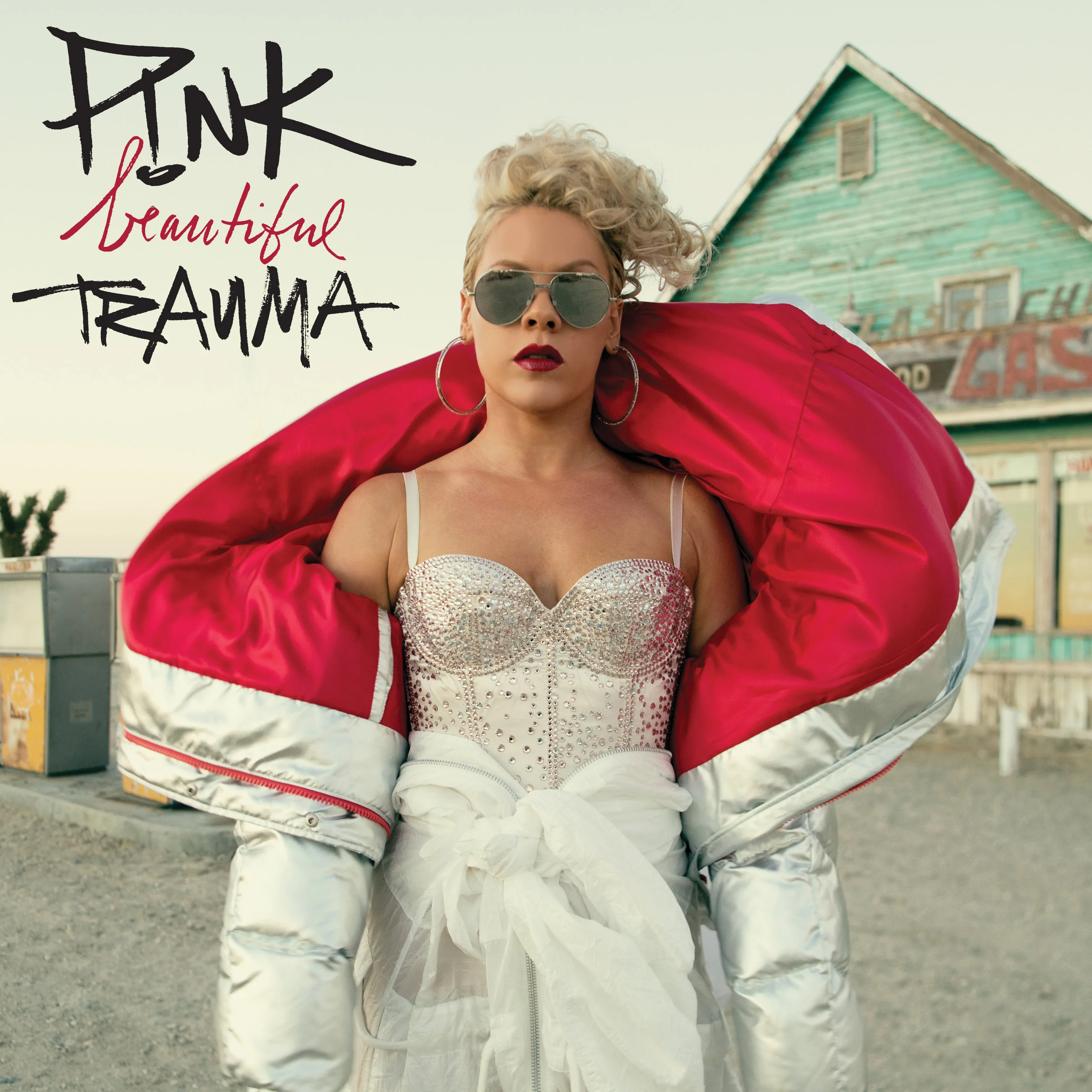 P!NK_BeautifulTrauma_Cover_F_RGB.jpg