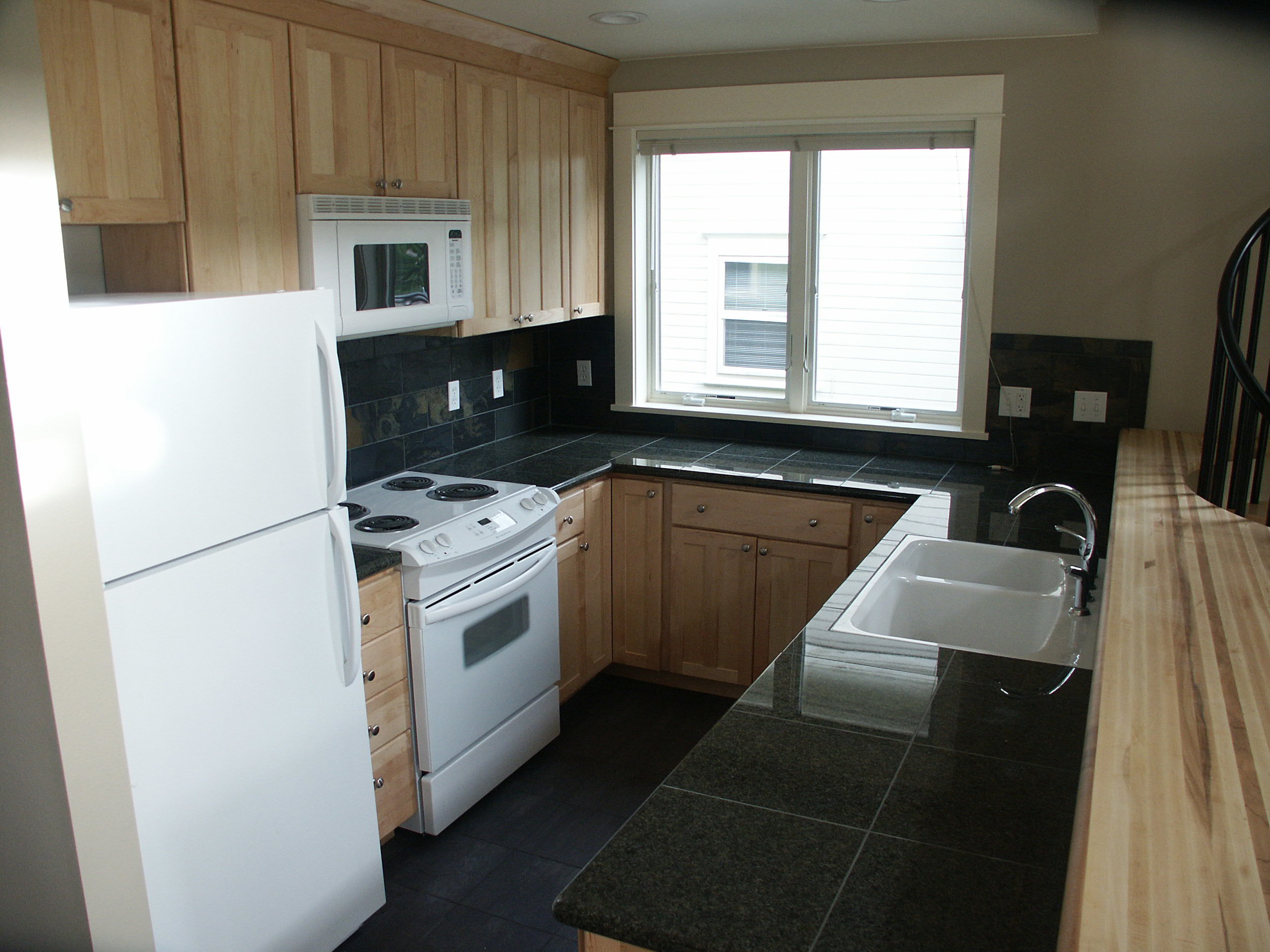 downstairs unit kitchen