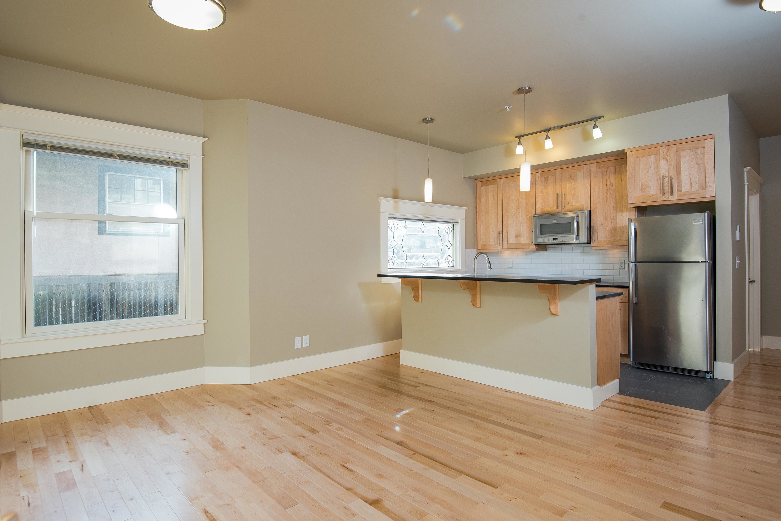 2520 SE Madison St, Apt 4, Portland, OR 97214 Original-1.jpg