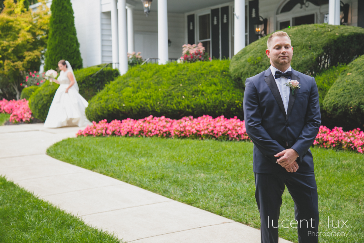 Mansion_Valley_Country_Club_Towson_Maryland_Wedding_Photography-105.jpg