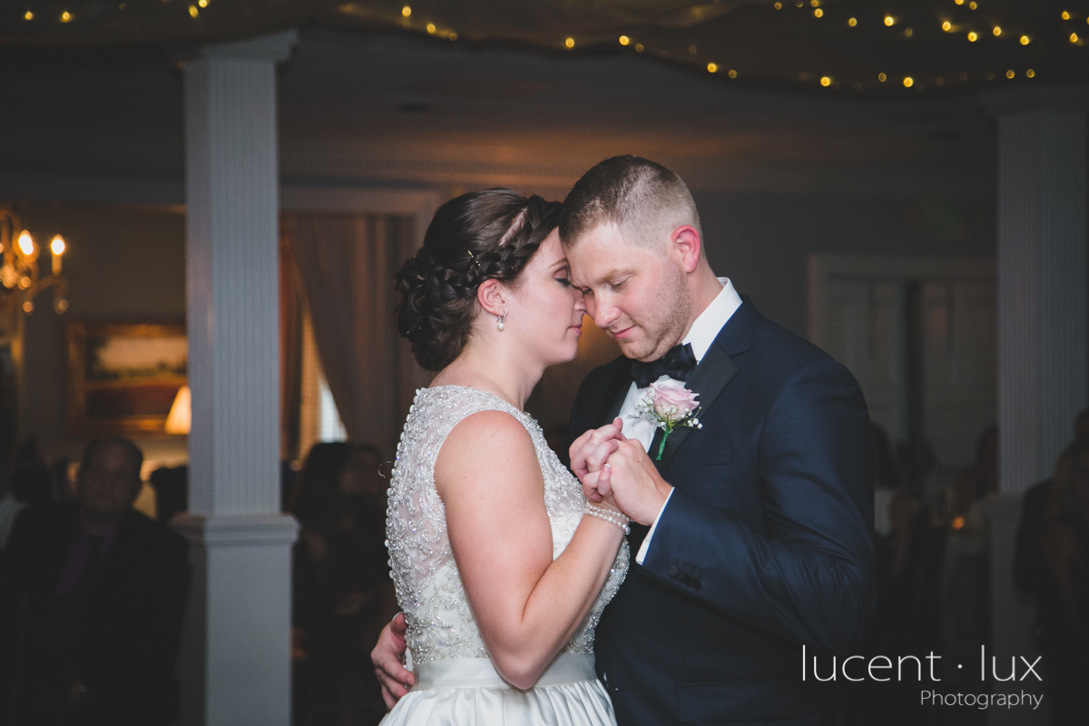Mansion_Valley_Country_Club_Towson_Maryland_Wedding_Photography-153.jpg