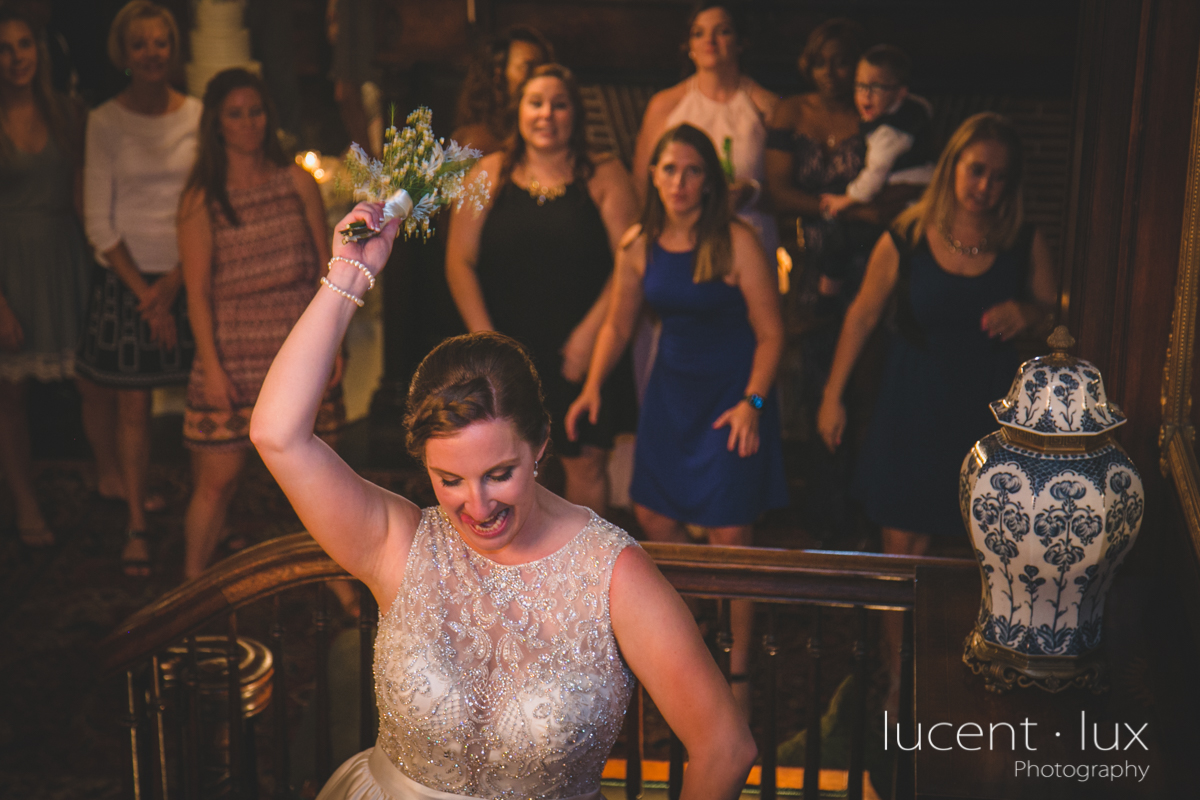 Mansion_Valley_Country_Club_Towson_Maryland_Wedding_Photography-175.jpg