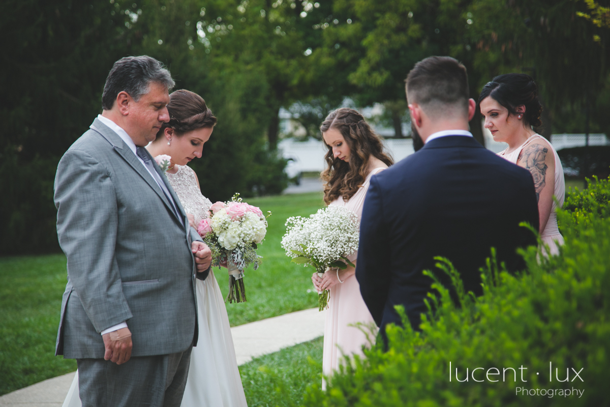 Mansion_Valley_Country_Club_Towson_Maryland_Wedding_Photography-124.jpg
