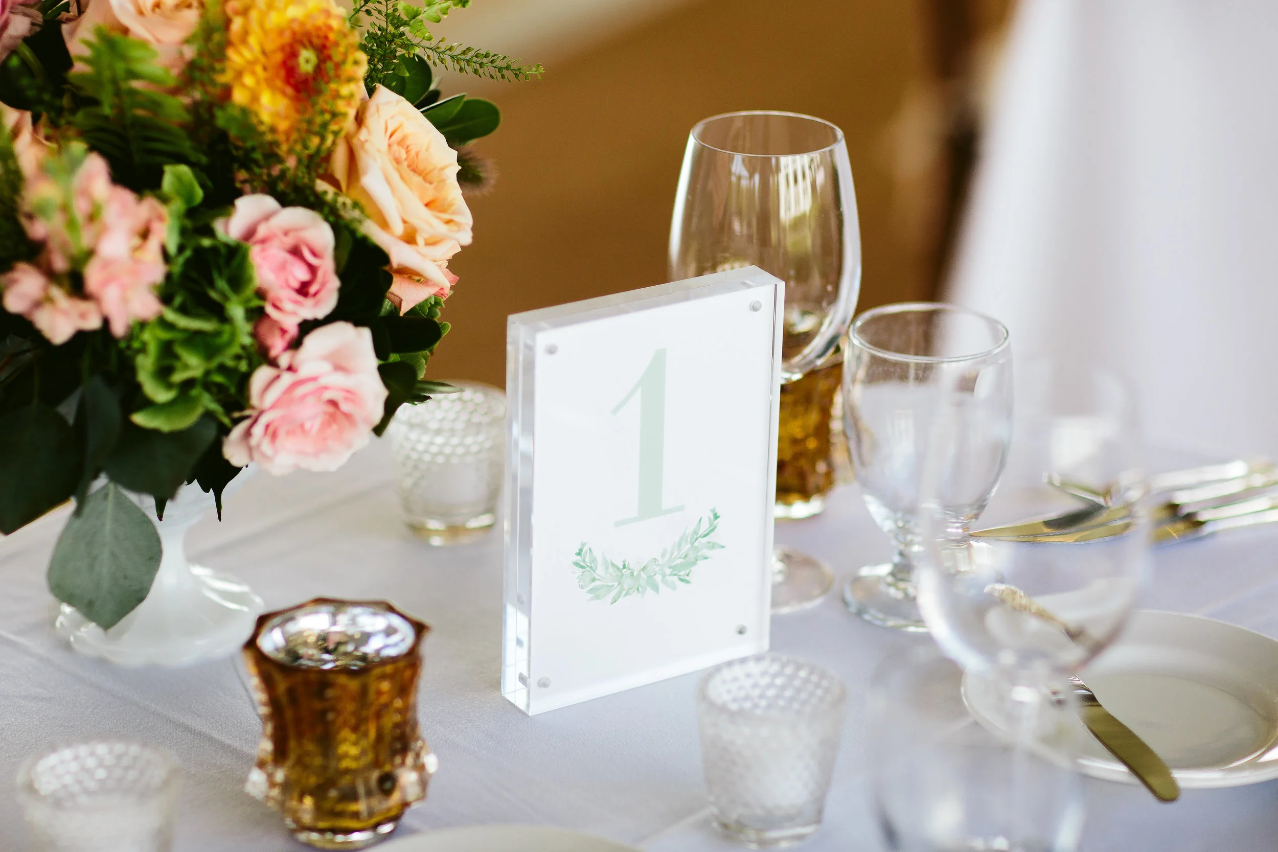 NicodemCreative-McCaskeyWedding-IndianHillClubWinnetkaIL-516.jpg