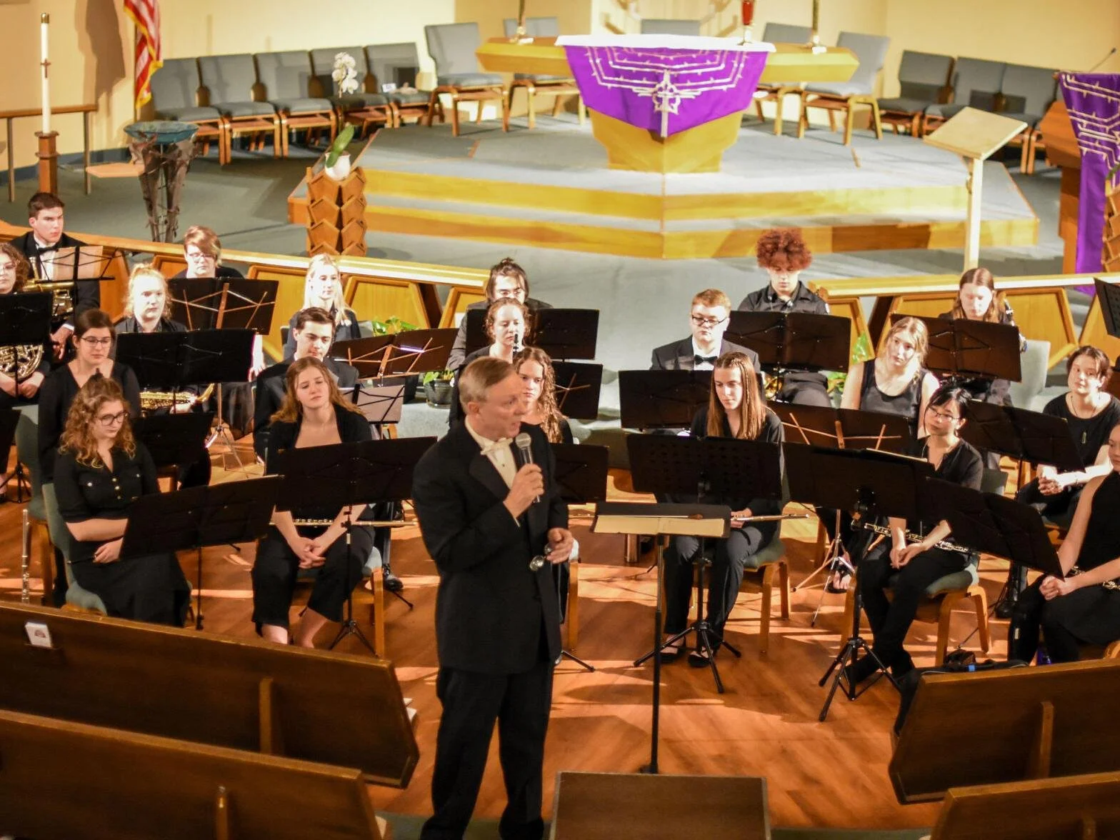 Carthage Wind Orchestra - The Winds of Time (World Premiere)