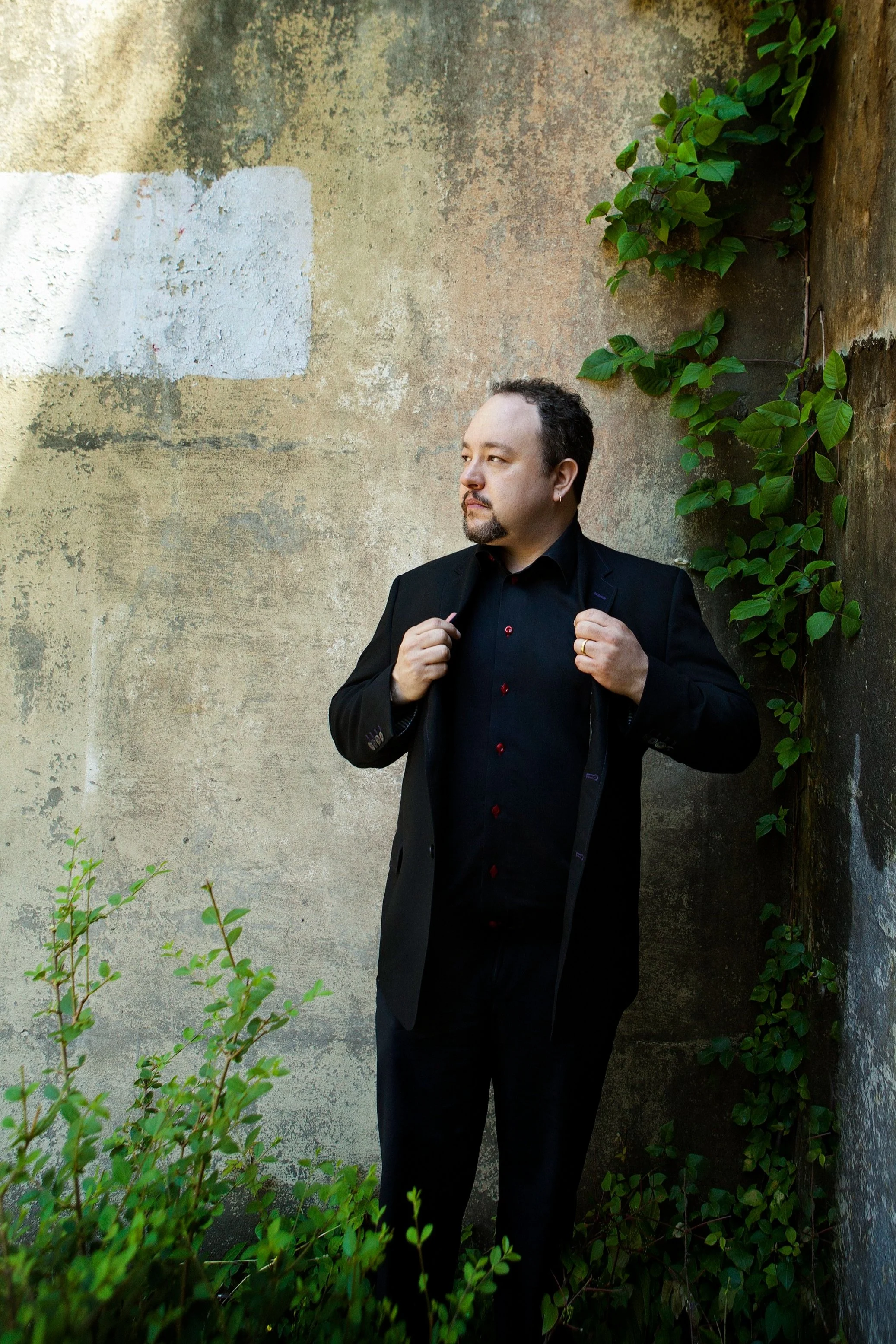Robert Paterson Against Wall Photo credit: Lisa-Maria-Mazzucco