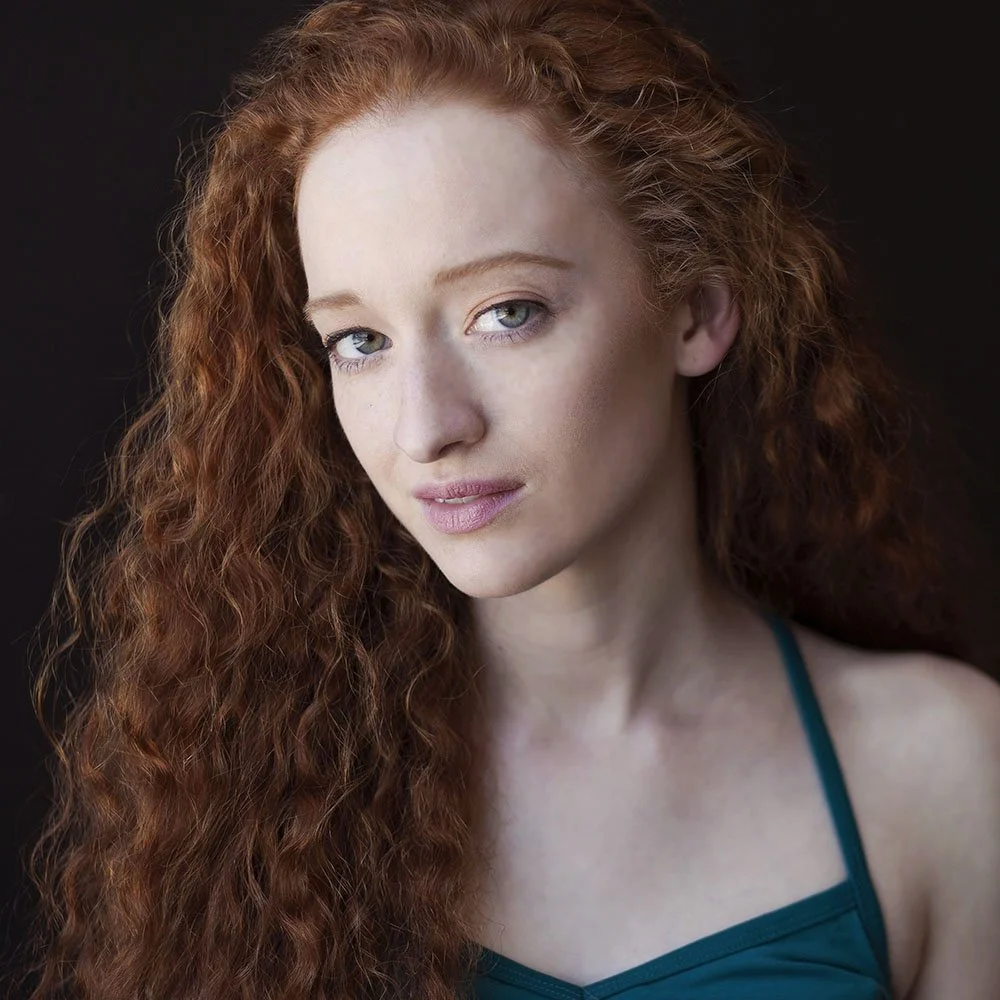 Emily Solo, Soprano