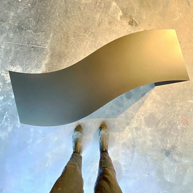 S-table and toes.