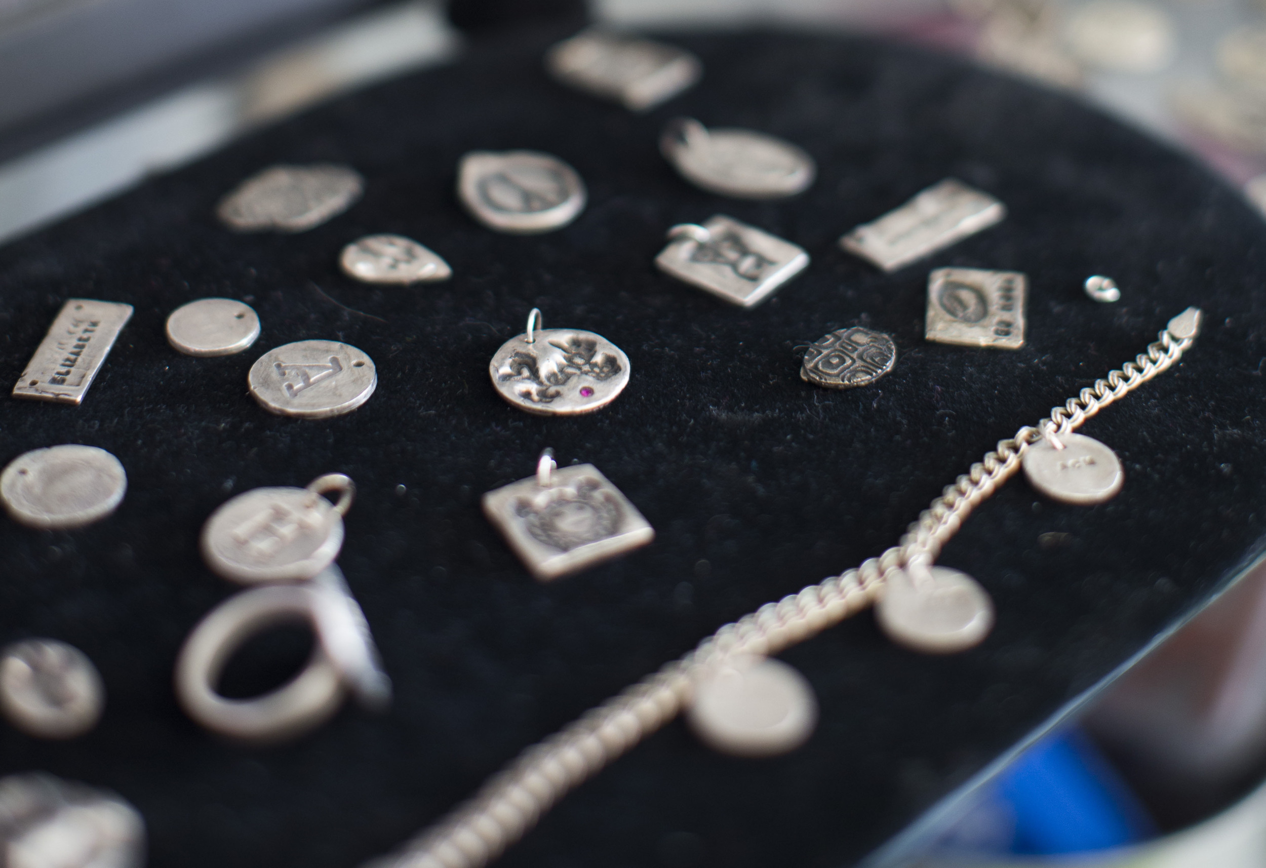  Make your own silver jewelry charms 