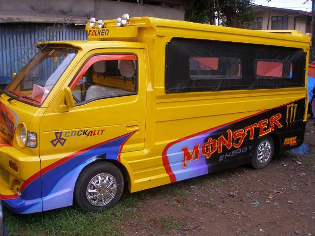 Vehicles of this sort could be unlicensed "jitneys". Riders beware.