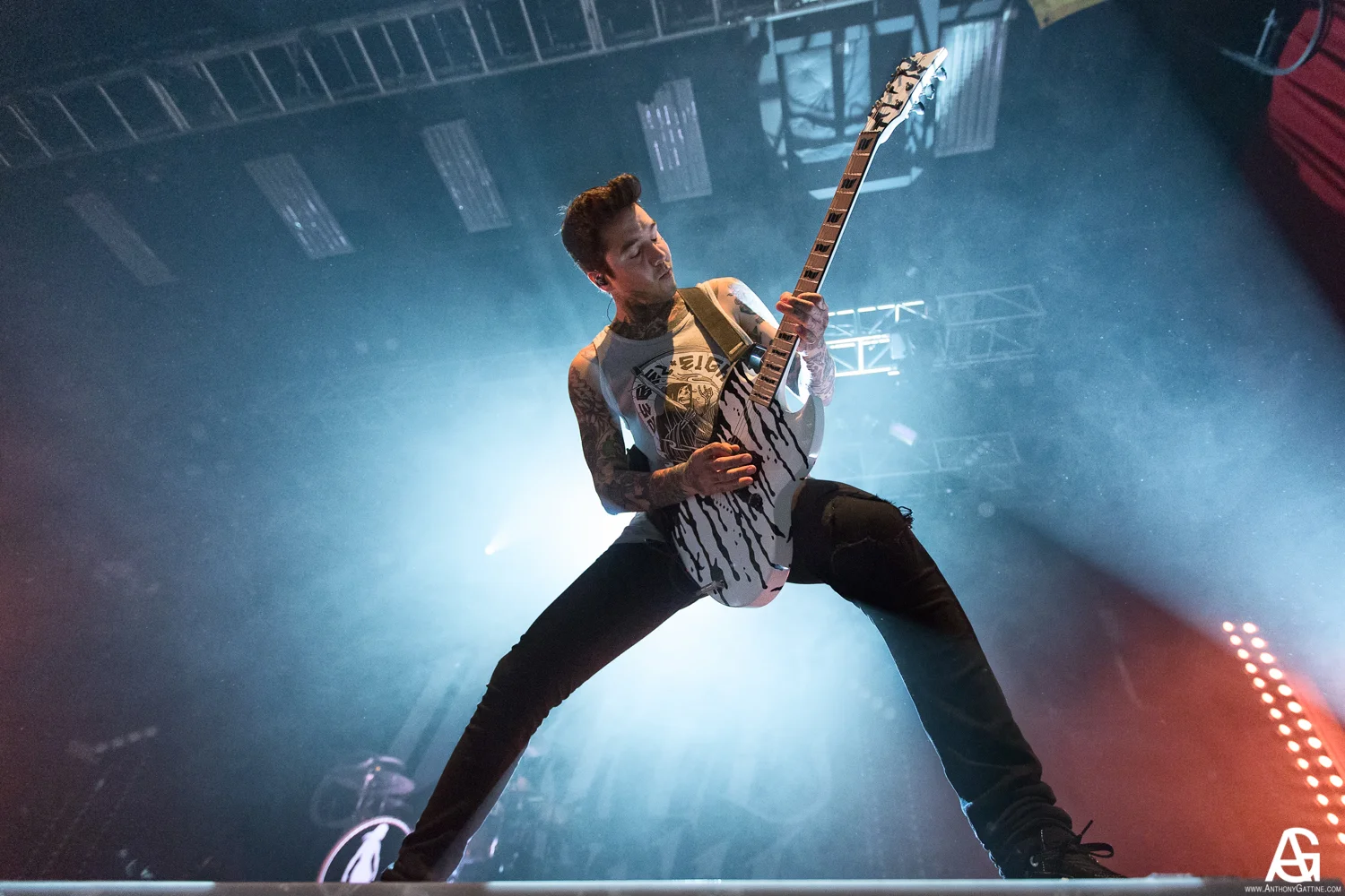 Tony Perry - Pierce The Veil