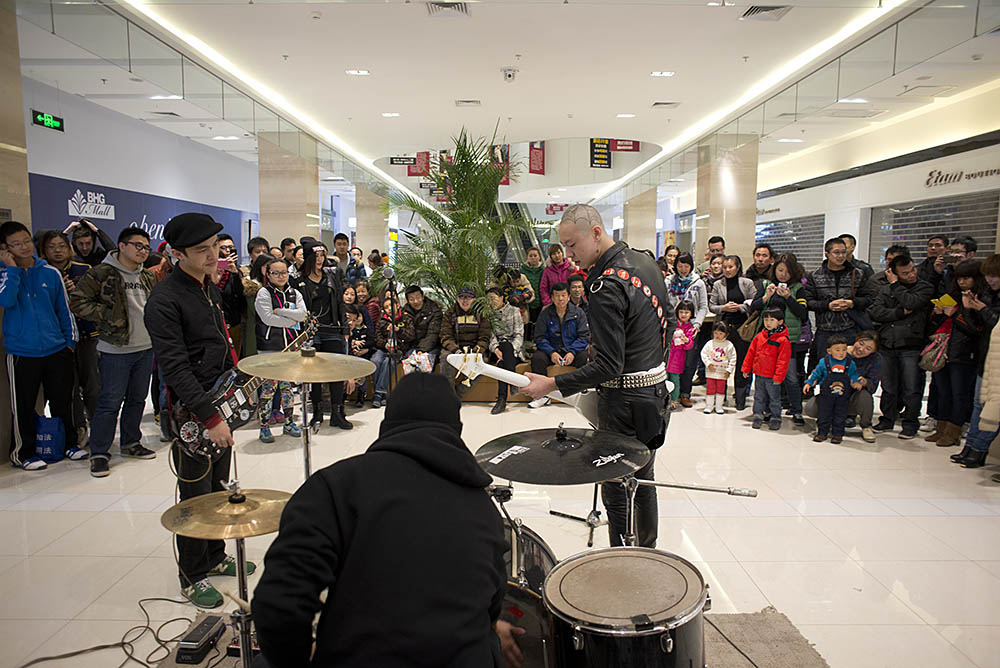Shochu Legion play at the Up The Punks kiosk in Changying BHG mall, November 23, 2013.
