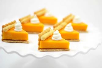 Mini-Pumpkin-Pies-cheese-tailgate-appetizer.jpg