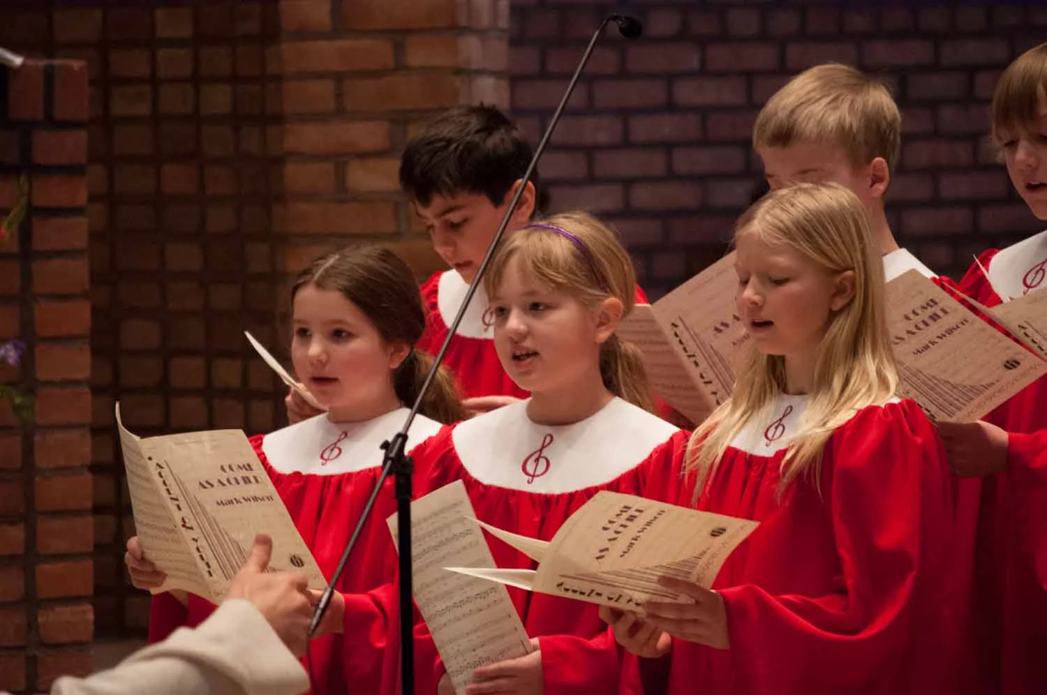 tor choir.jpg