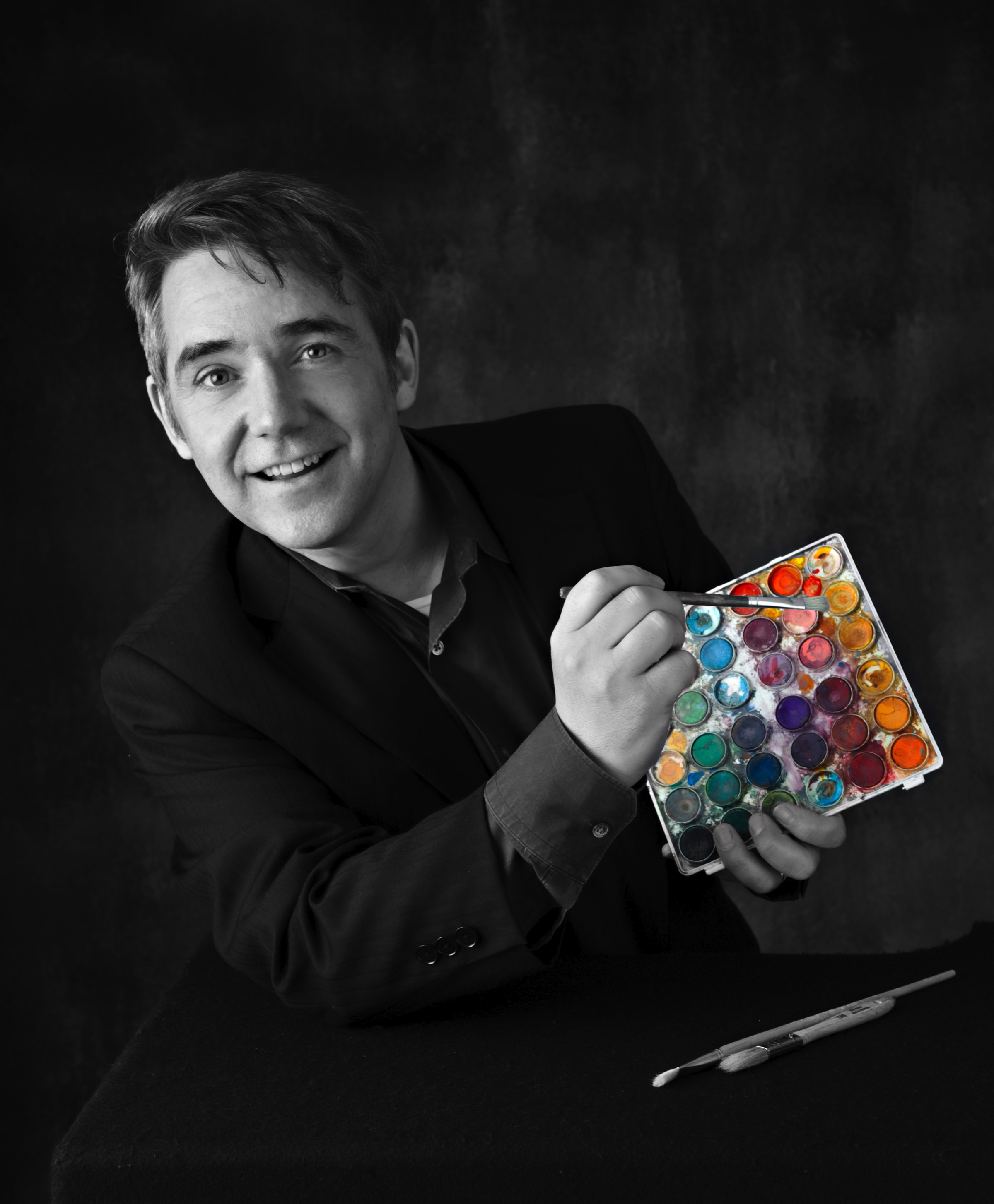 peter_with_paint_palette_rgb.jpg