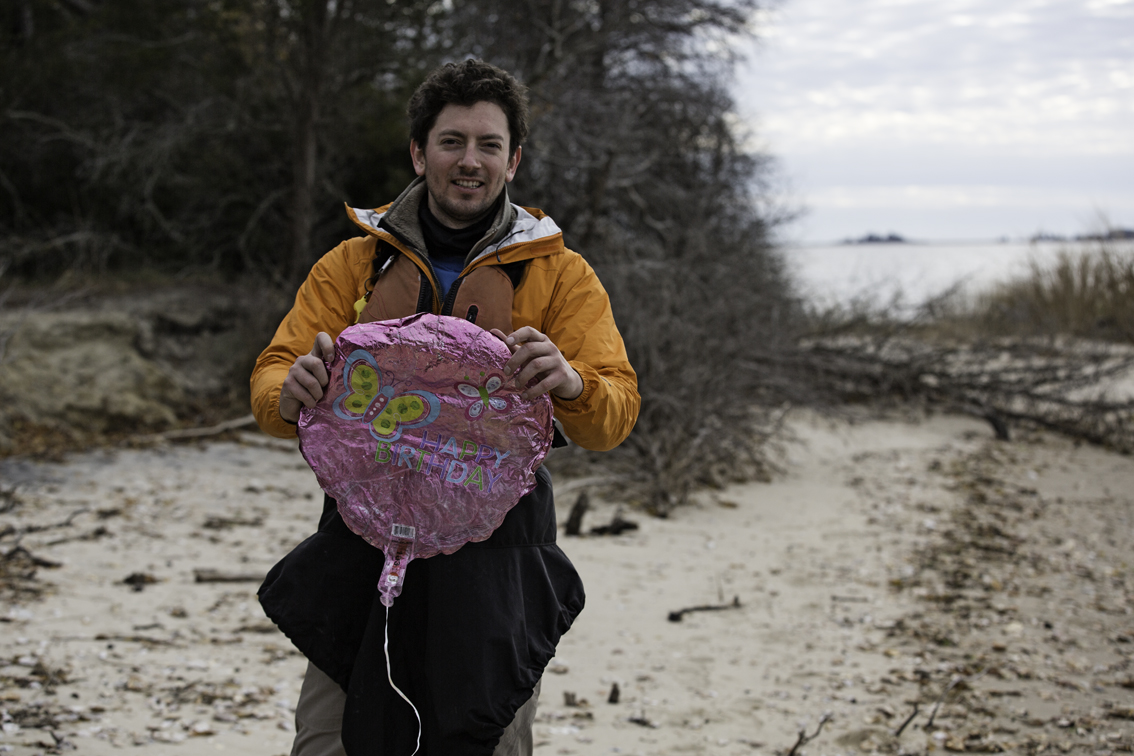 A special trash find, B-day balloon for my 32nd year on this planet.