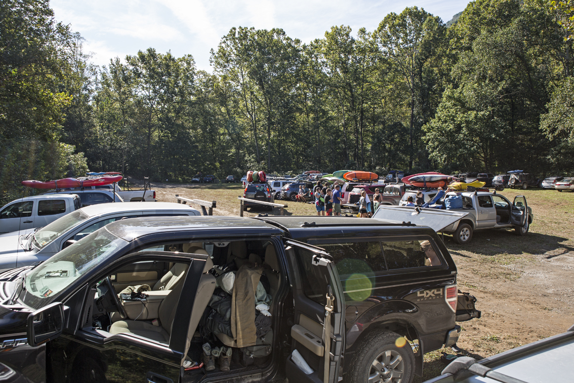 Setting shuttle for the lower Gauley river.