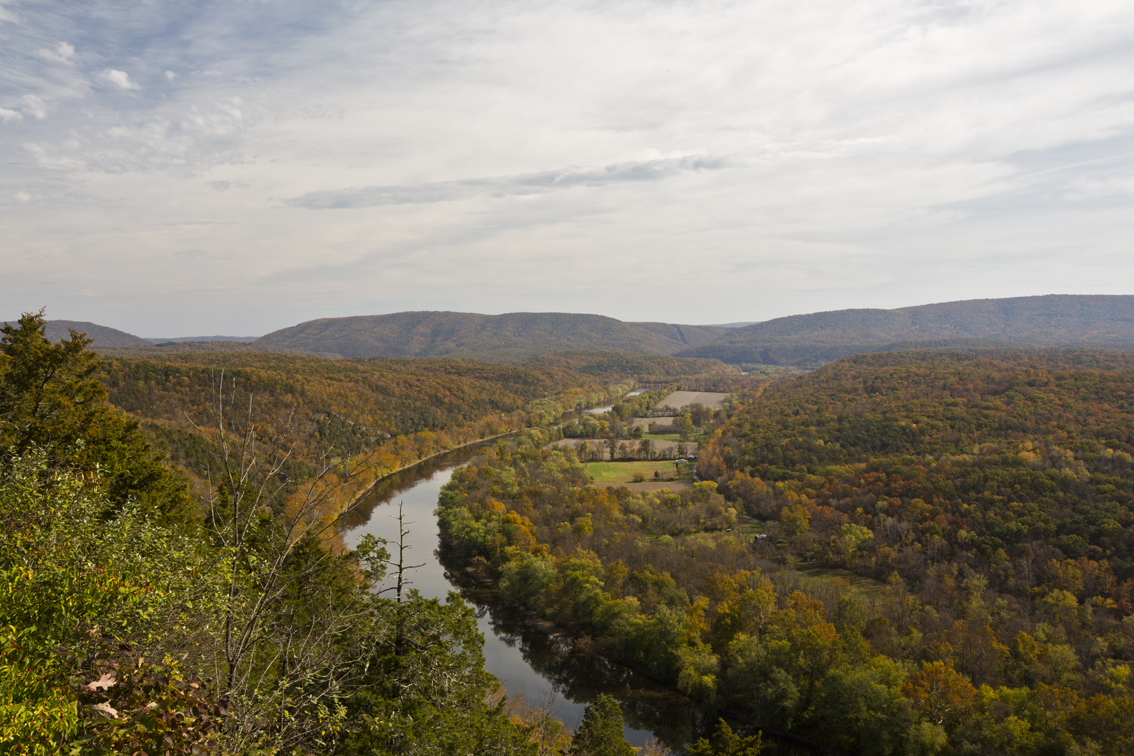 Overlooking the potomac river, this is part of the Paw Paw Bends area.