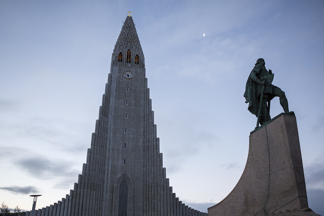 Hallgrimskirkja and Leifur Eiríksson - the viking who is believed to have discovered America.
