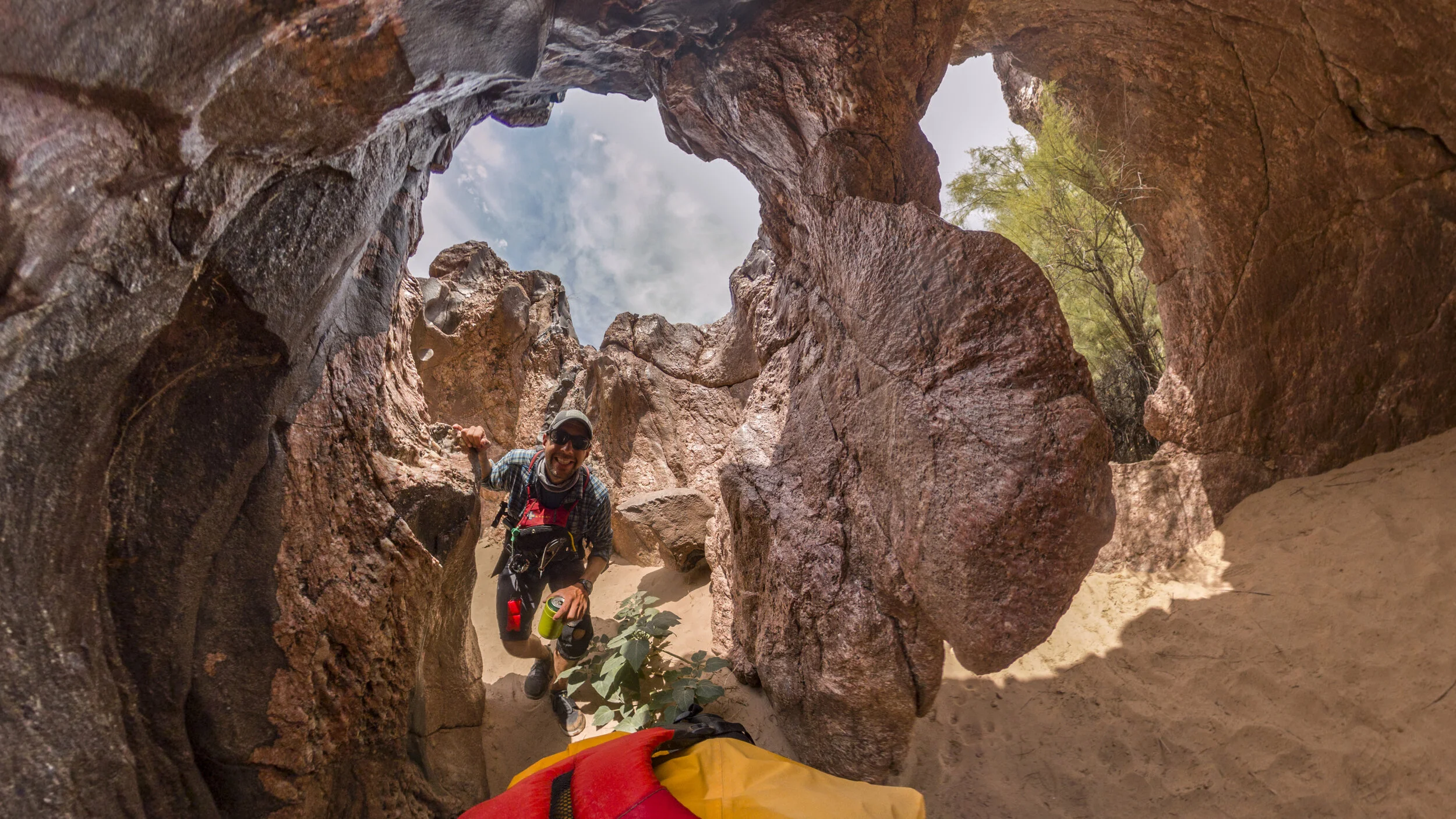 Jim and I making our way through the Doll’s House en route to scout Bed Rock Rapid, where the river scoured holes through the schist rock. It’s like a crazy maze.