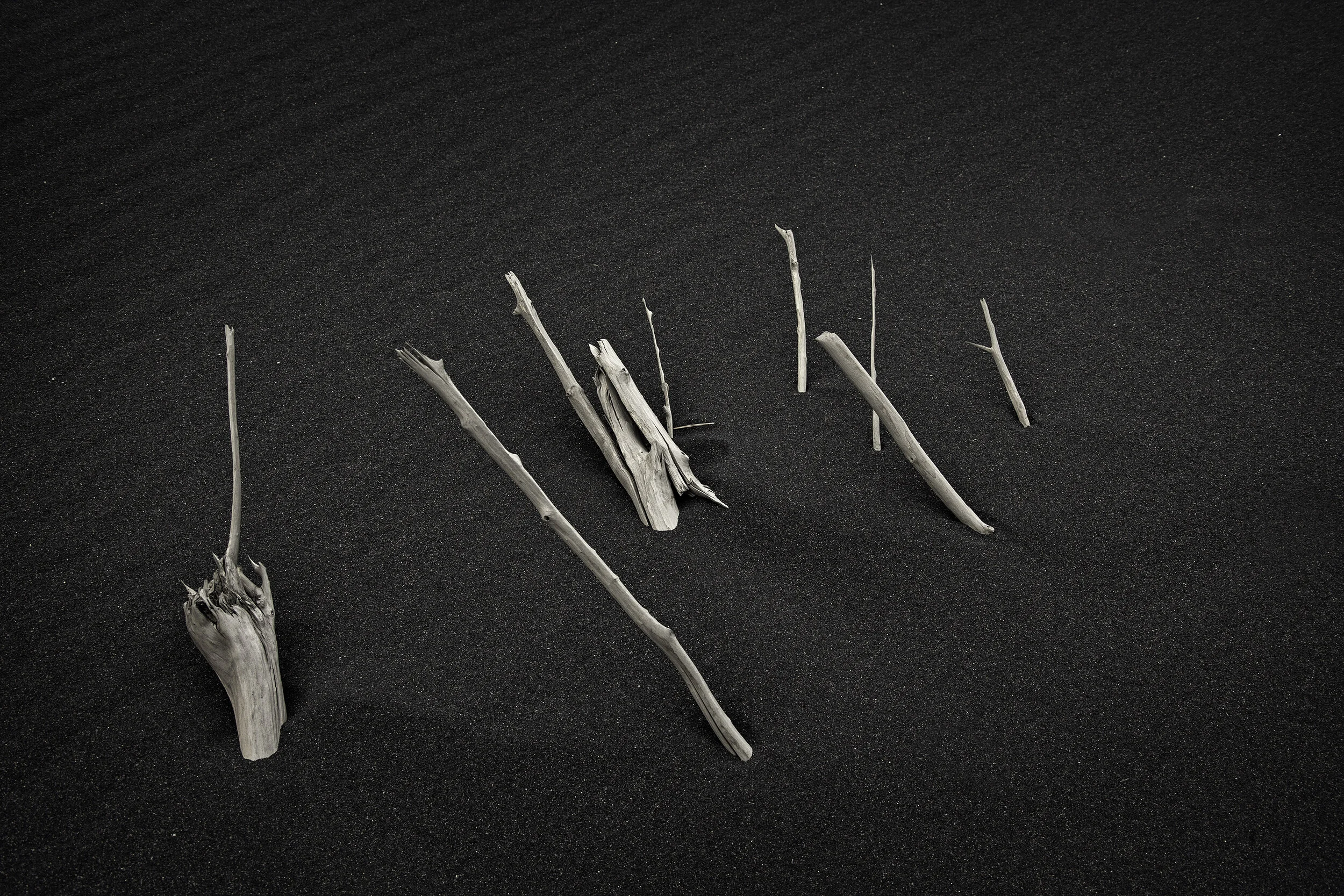 EG_Artwork_Black beach_1.jpg