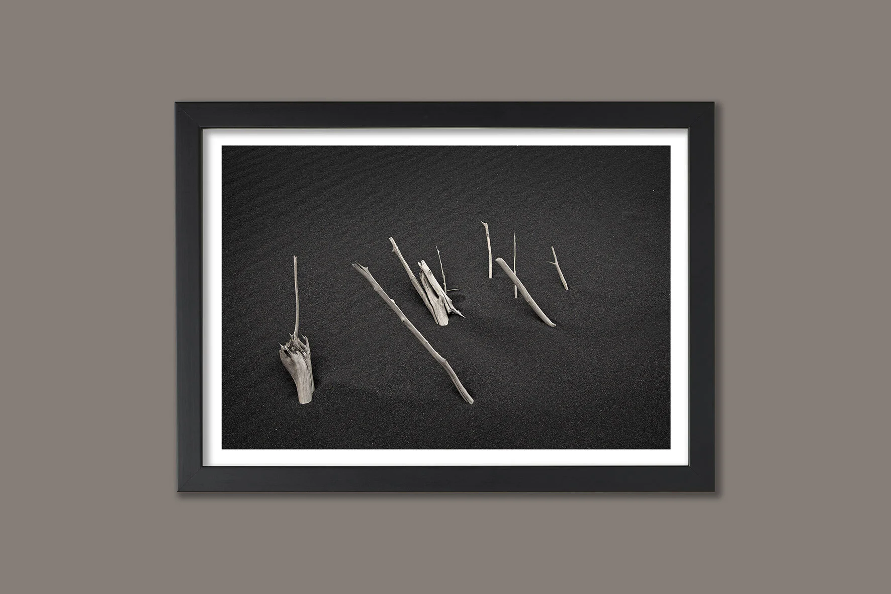 EG_Artwork_Black_beach_1.jpg