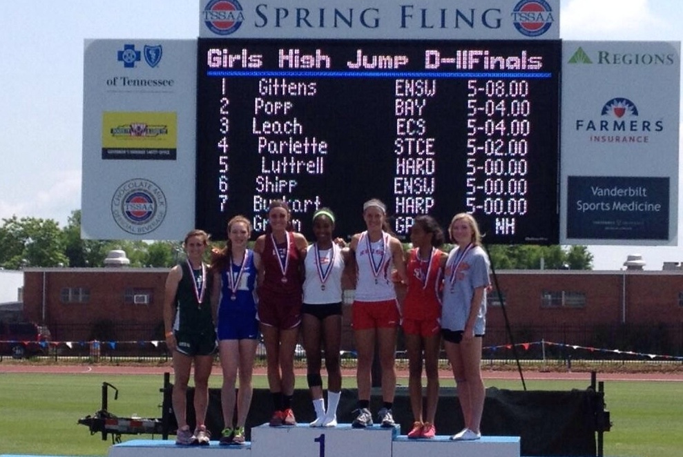 Sarah Luttrell finish 5th in High Jump!