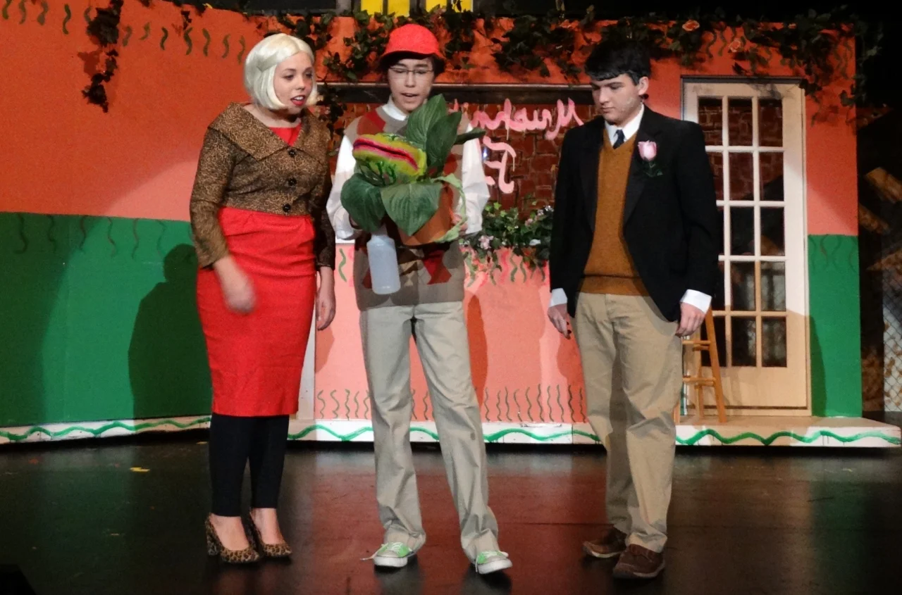 2013oct_Little_Shop_of_Horrors_-_028.jpg
