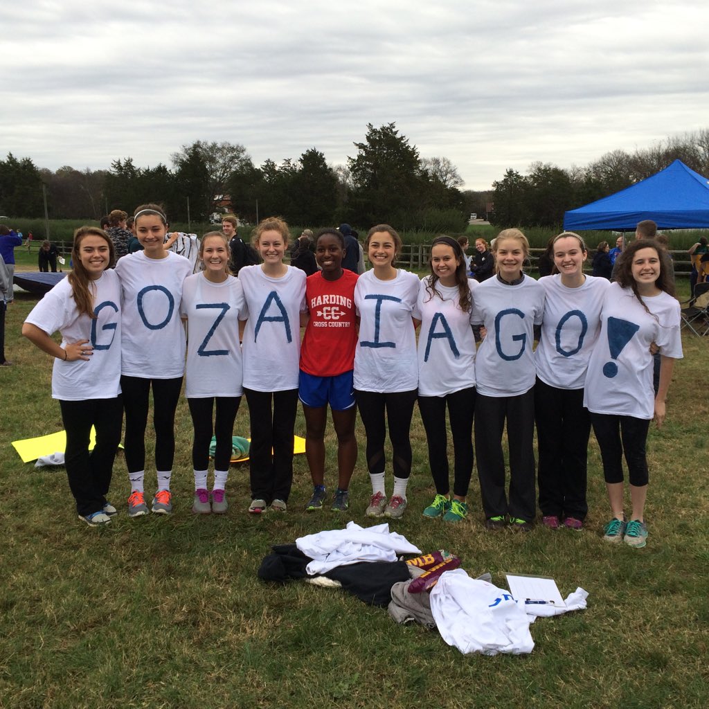 The girls team cheers on Zara! Go! Go! Go! Zaria finished 26th in the State with a time of 23:26.