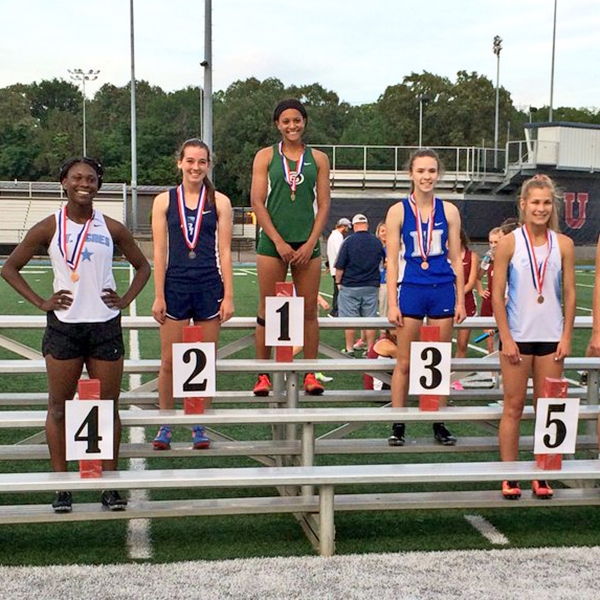 Abigail Howell ran a MASSIVE PR for a 3rd place finish in the 200.
