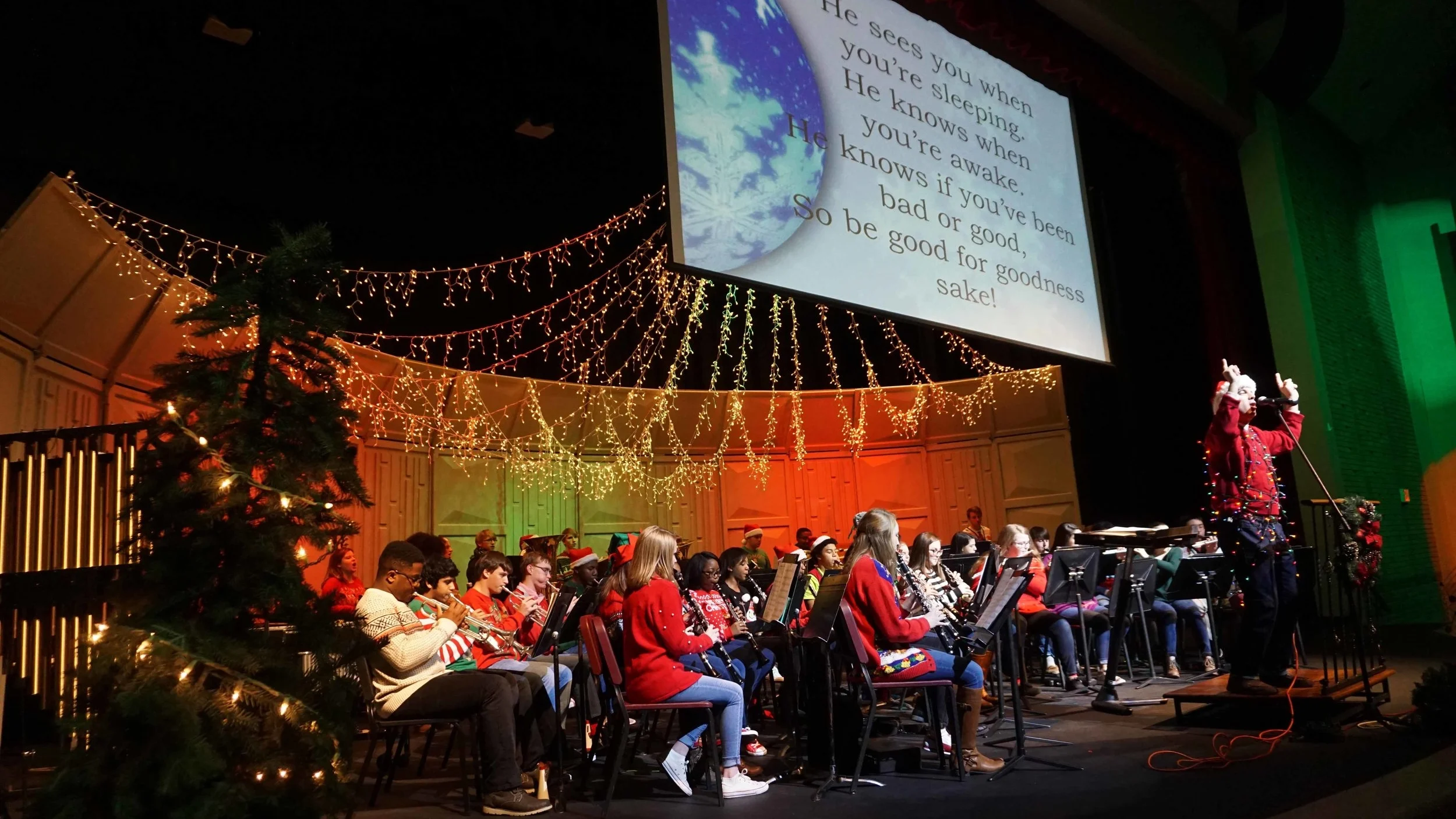 2016 Christmas Sing–along with Grades 5 & 6
