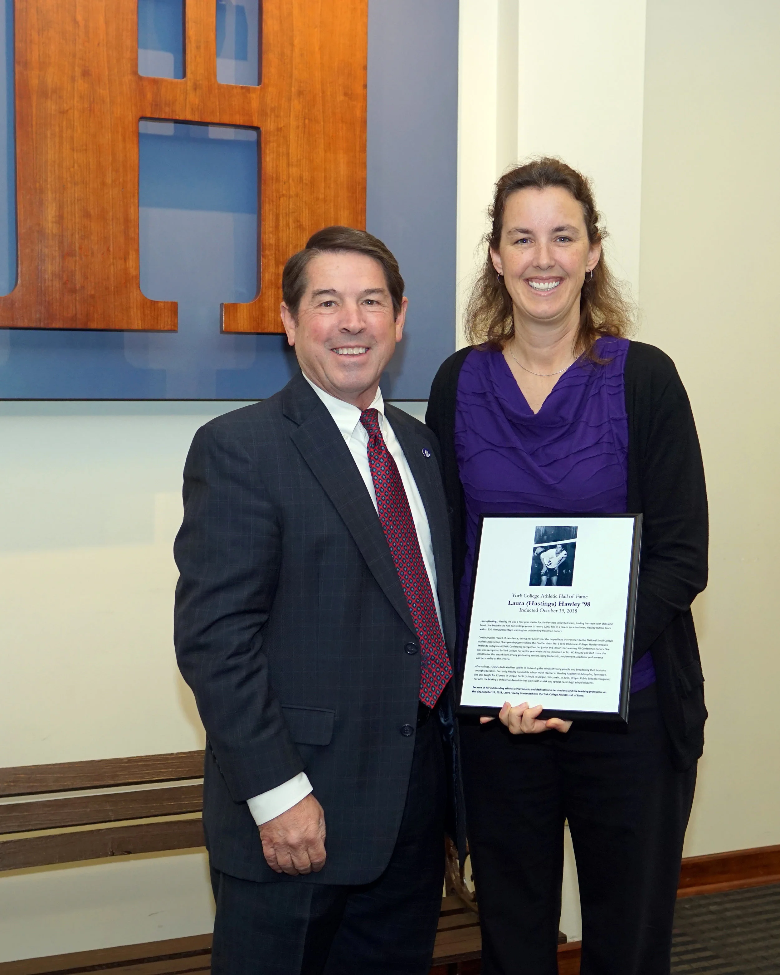 Nov15 LauraHawleyRecognition1(8x10).jpg