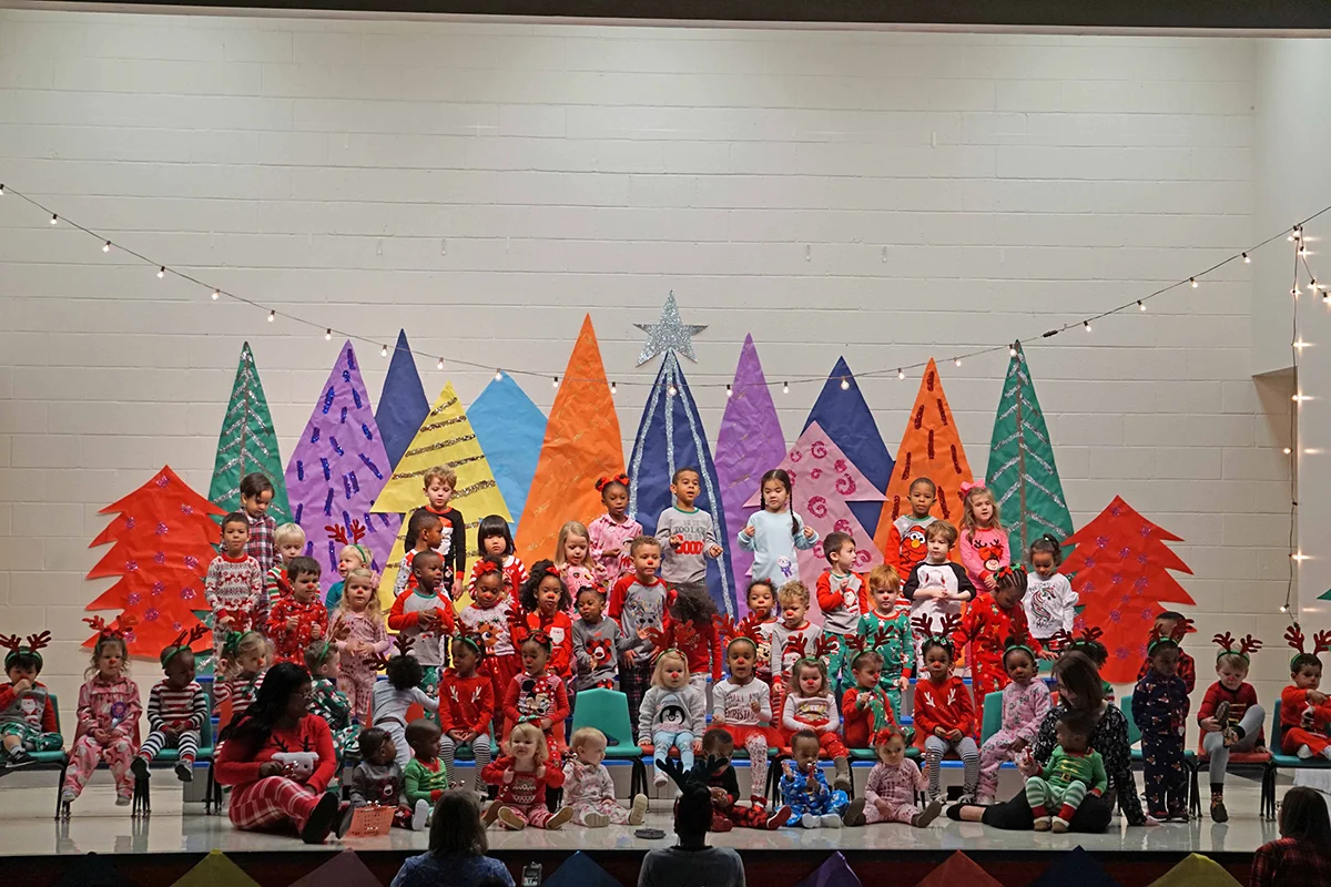 Dec12 CDLHChristmasProgramFinale(1200).jpg