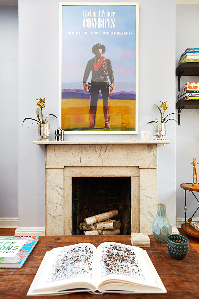 I've have been working with the wonderful and talented interior designer Katerina Mishelle . Katerina not only does interior design and full blown home makeovers, but she also stages homes that or for sale. These images are from our most recent shoot together. I can't wait for the next one. Thanks Kat!
