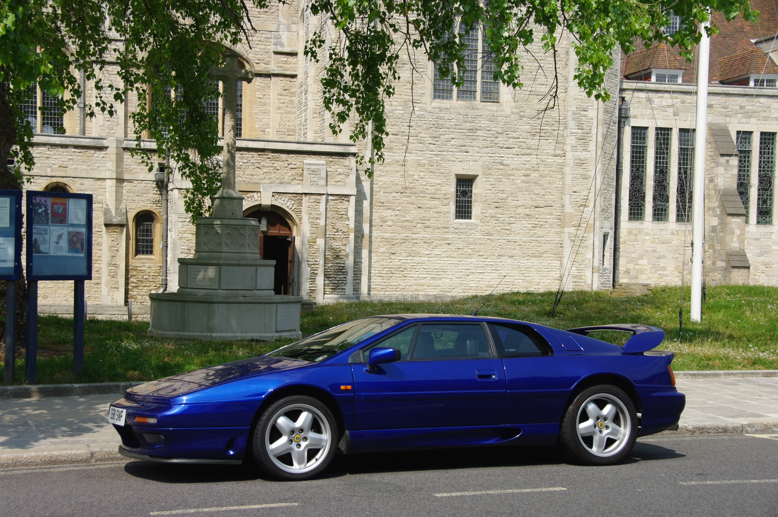 2011-May-Esprit at Portsmouth Cathedral (01).JPG
