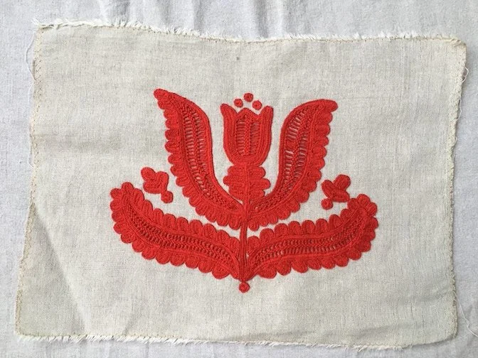 TW Hungarian Written embroidery for pillow