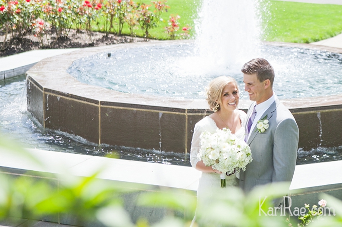 kariraephotography_WixomWedding-068.jpg