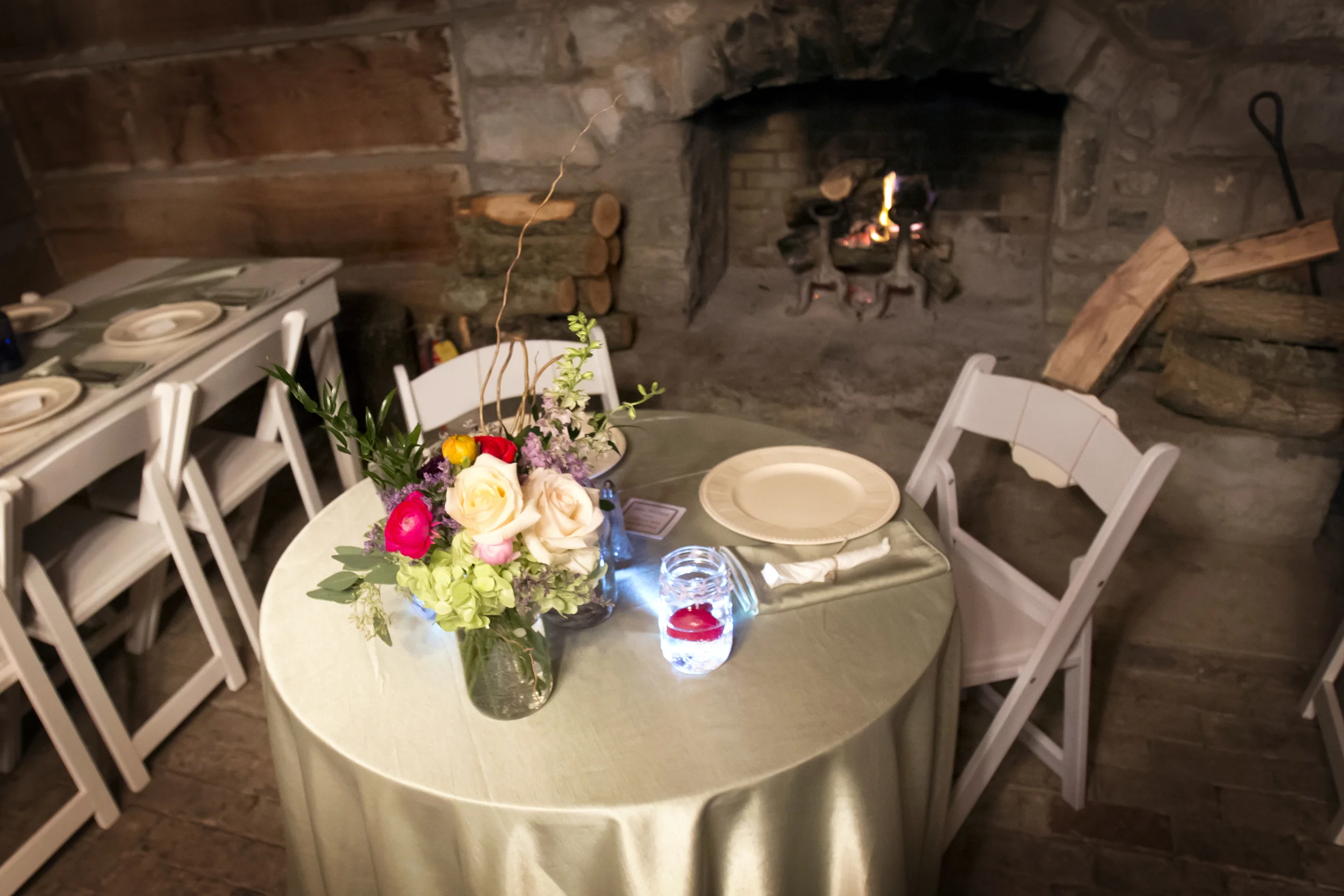 "Sweetheart Table" 