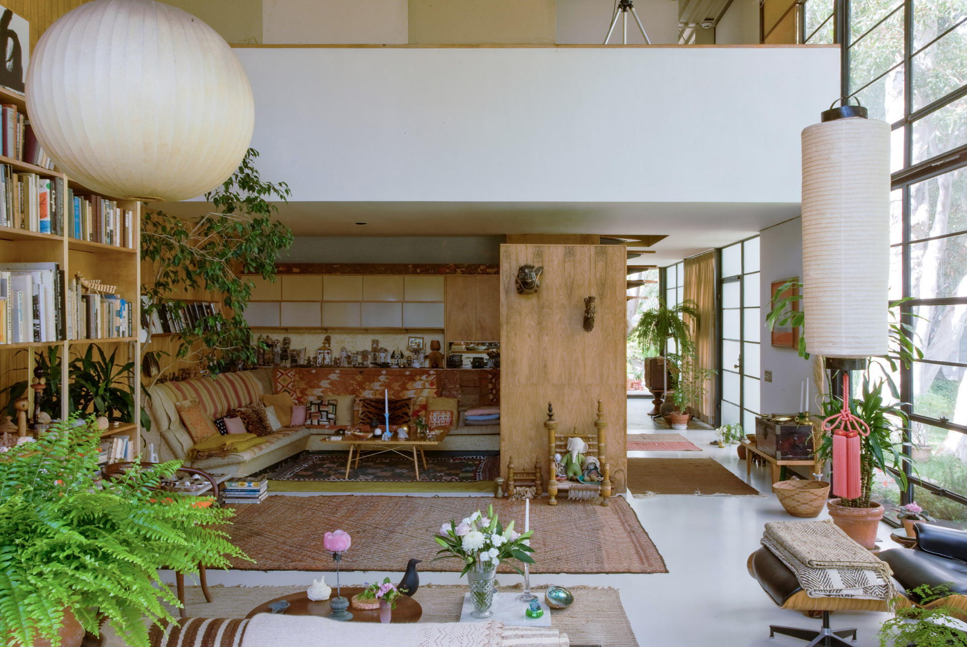 Eames House Living Space | Photo Credit: Leslie Schwartz and Joshua White