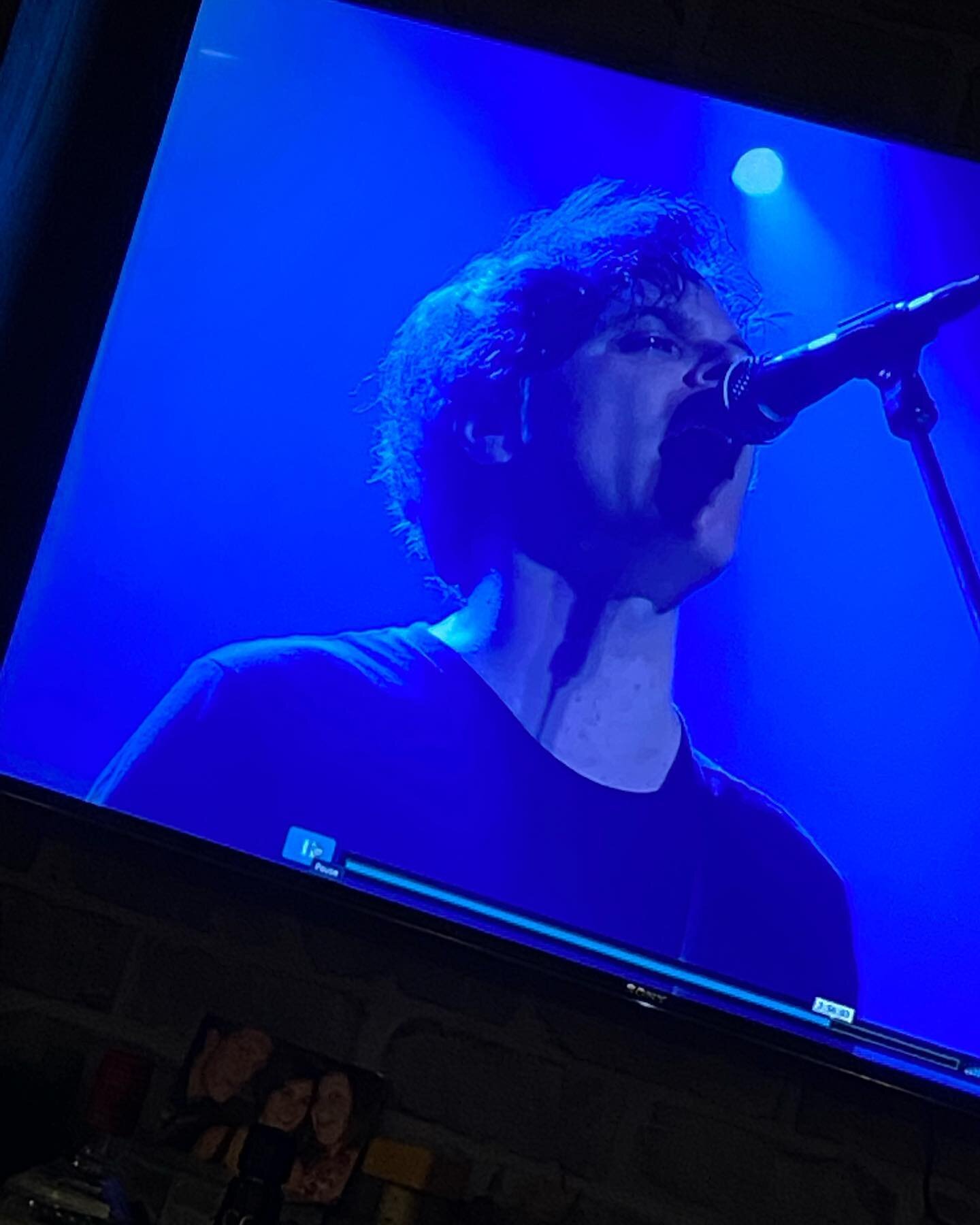 Watching @jbtvstudio music fest!! I remember being at this show. Killer @local_h show @metrochicago  Hats off to #jbtv for doing this. 

-dave 

#localh #livemusic #chicago #jbtvfest