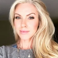 Sara Plummer Barnard - VIP Liaison
