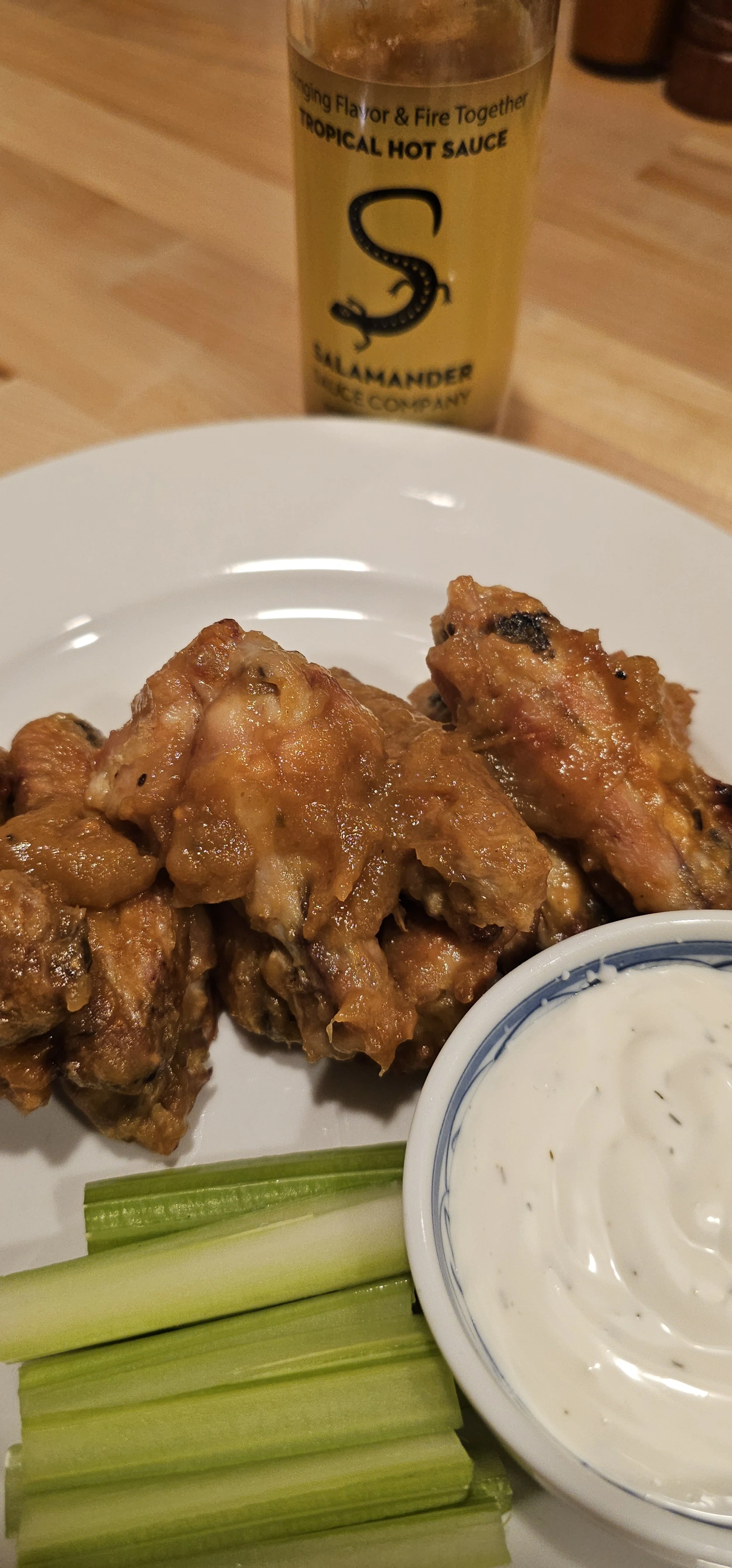 Salaamnder Tropical Hot Sauce Buffalo Wings.jpg