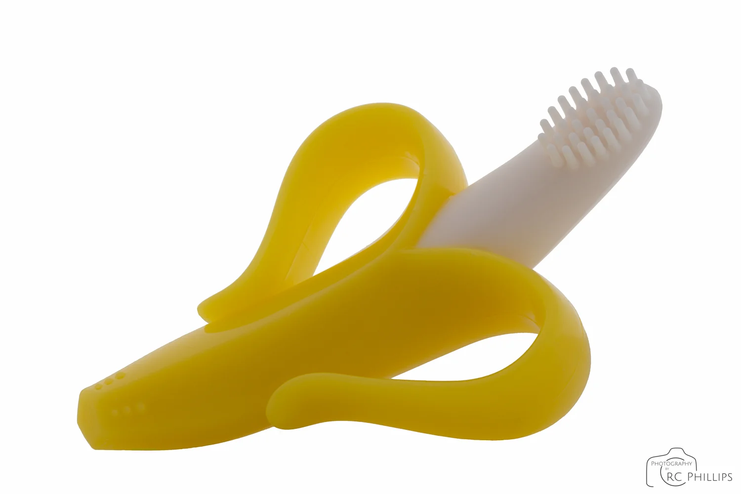 Baby Banana Brush Teether - .6 second at f/22 and 200 ISO