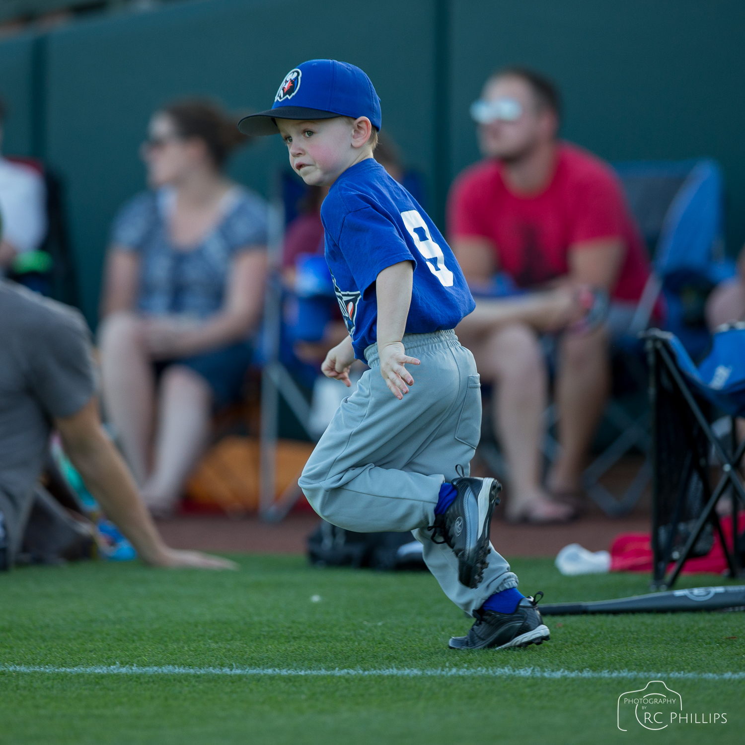 1/1000 Sec. @ f/2.8 and 800 ISO