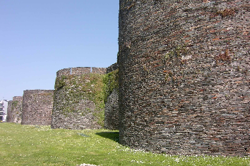 Lugo-Muralla.jpg